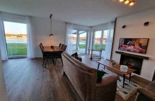 Walchum House | Seehaus Westufer