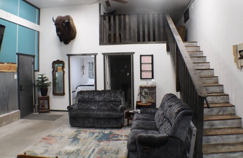 Seeley Lake Condo | Seeley's Sanctuary. 3 Bd Condo w/free parking & min from 6 + lakes.