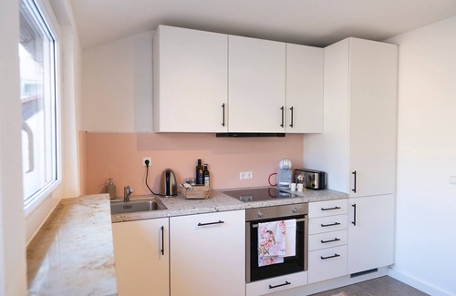 Fishermen's Quarter Apartment | Seerose, City apartment, 5 minutes from the train station, 6 persons, 3 bedrooms