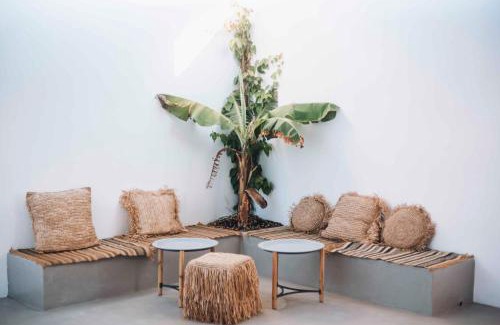 Pounta Hotel | Seesoo Paros Beachfront Resort