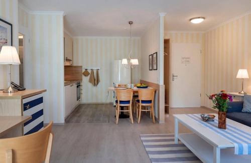 Zingst Apartment | Seestrasse 54 App. 304 - Private vacation apartment in a unique location directly on