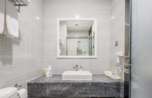 Futian Hotel | SEEU Designer Apartment