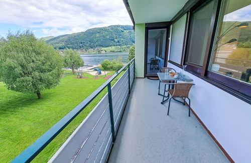 Bodensdorf Apartment | Seezugang & Ski Ossiacher See by Interhome