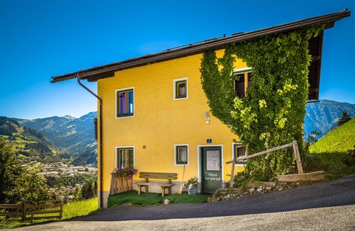 Maschl House | Self-catering cottage - cottage with style - a cottage to relax in