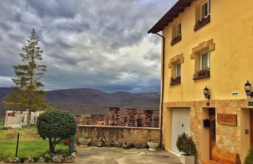 Eulate Cottage | Self catering La Aldaia de Urbasa for 10 people