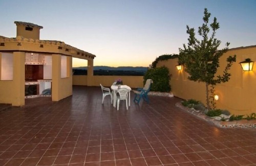 Beniatjar Cottage | Self catering Terra Blanca del Benicadell for 11 people