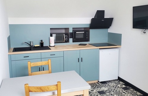 Saint-Jean-Froidmentel Condo | Self-contained accommodation with secure parking 2 single beds