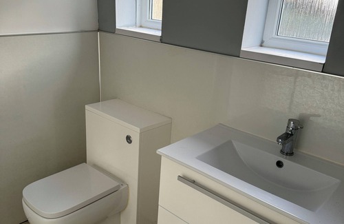 Newcastle-upon-Tyne Apartment | Self contained basement flat near Newcastle City Centre