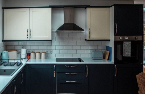 Sherwood Forest House | Self contained Bungalow on the edge of Sherwood Forest .