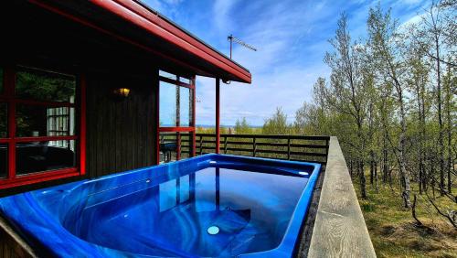 Laugarvatn House | Selið Cottage Traditional with hot tub and lake view