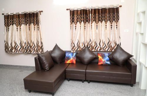 Kalapettai Apartment | Selvi Villa