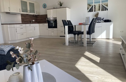 Dahme House | Semi-detached house close to the beach and in a quiet location: pure relaxation!"