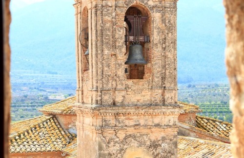 Alcalali House | Semi-detached house, wifi, air conditioning, swimming pool and car charger.