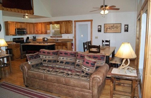 Murphy Ski Chalet | Seminole Wind - long range mountain views