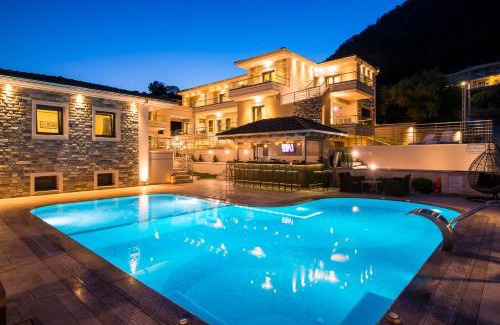 Chrisi Ammoudia Apartment | Semiramis Luxury Suites