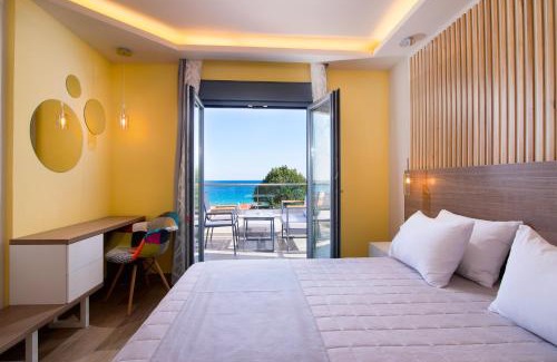 Chrisi Ammoudia Apartment | Semiramis Luxury Suites