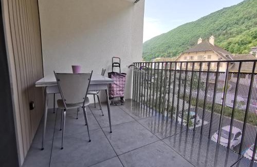 Sevrier Apartment | SEMNOZ & LAC - WIFI - Parking - Balcon - Centre-ville