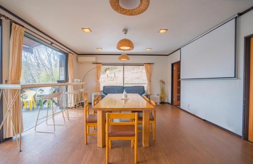 Hakone Villa | Sengokuhara Kintoki Stay 仙石原 金時ヒルハウス 金時山登山に便利 BBQ設備あり