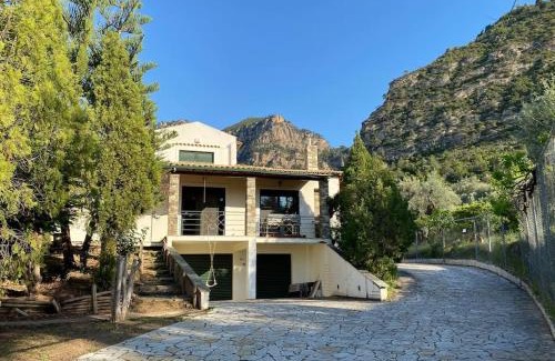 Zakhloritika House | Sens de Dieu - Private luxury