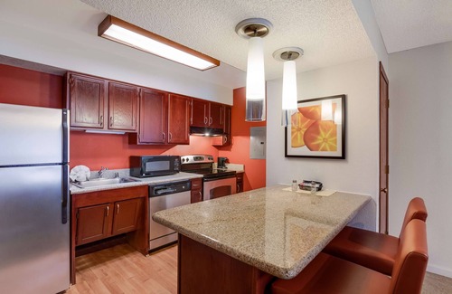 Livermore Hotel | SenS Suites Livermore, SureStay Collection by Best Western