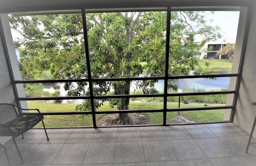 Stuart Condo | Sensational 2 BR Quiet Stuart Oasis