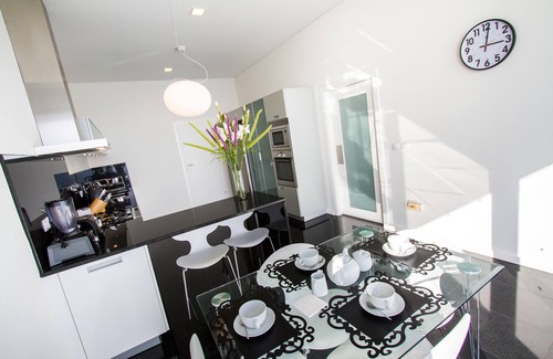 Garajau Villa | Sensational Madeira Villa | Villa Garajau Do Mar | 4 Bedroom | Sea View | Heated Pool | Games Room