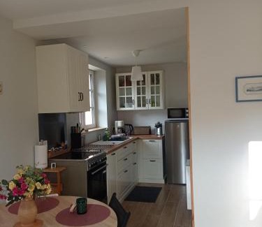 Veulettes-sur-Mer House | Sentier des falaises