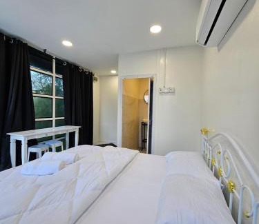 Dabong Cabin | Sentosa Palace