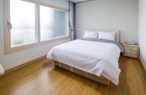 Seogwipo City House | Seogwipo Donnaeko Pension