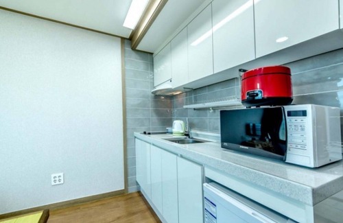 Andeok House | Seogwipo Jadam House Pension
