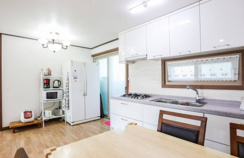Daecheon-dong House | Seogwipo Joeun House Pensio