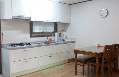 Daecheon-dong House | Seogwipo Joeun House Pensio