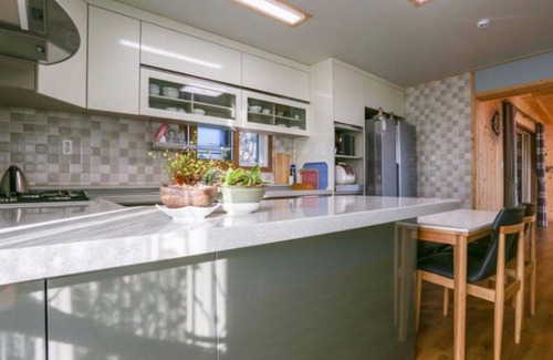 Jungmun House | Seogwipo Jungmun Yechon Pension