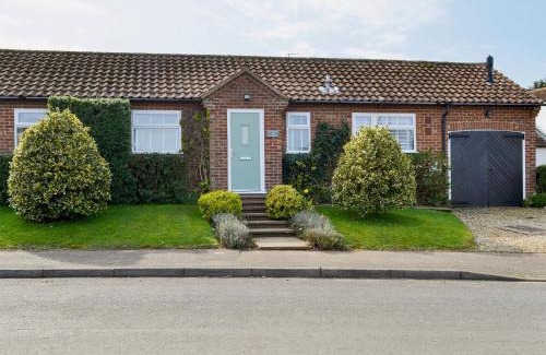 Brancaster House | September Cottage
