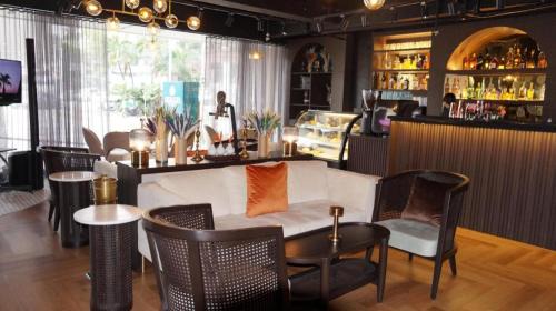 South Triangle Hotel | Sequoia Hotel Quezon City
