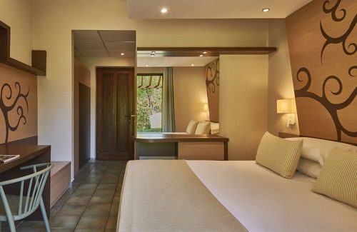 Marinella Di Cutro Hotel | Serenè Resort