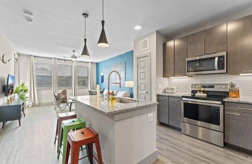 Montopolis Apartment | Serene 1BR luxe suite close to Downtown w/fast WiFi
