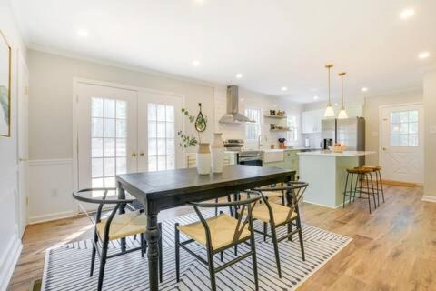 Apex House | Serene 3 bedroom home in Apex