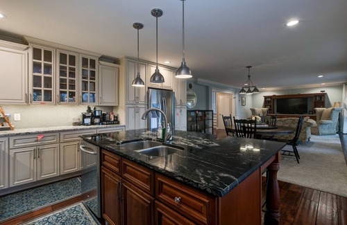 High Point House | Serene and Peaceful 5-bedroom cottage in High Point with 42ft covered porch.