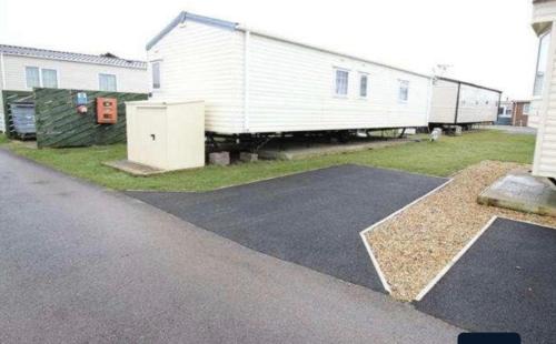 Netley Ski Chalet | Serene Chalet Retreat