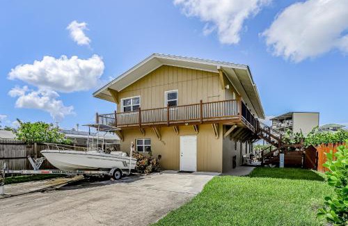 Goodland House | Serene Getaway