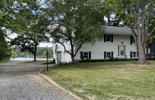 Rotterdam Junction House | Serene Lakefront Retreat with Dock, Near Saratoga Racetrack