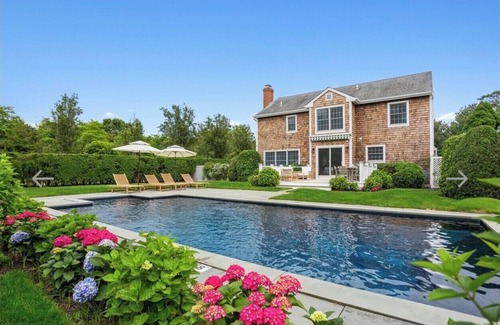 Village of Southampton House | Serene, Luxurious Southampton Village Escape That's Close to Everything