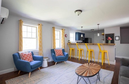 Kennebunkport Apartment | Serene, modern home near Town Square. Enjoy many amenities near beaches & dining