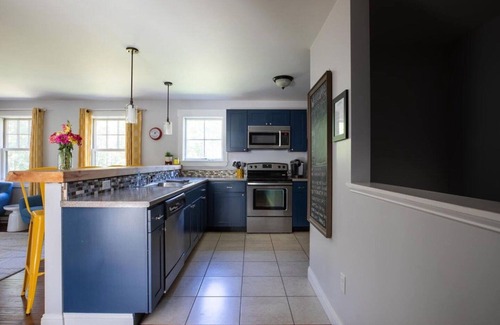 Kennebunkport Apartment | Serene, modern home near Town Square. Enjoy many amenities near beaches & dining