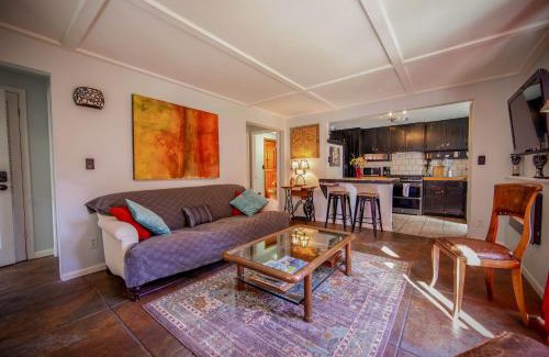 Boone House | Serene mountain getaway, Hot Tub, Sauna, Lake View, Swim, Fish, Hiking, EV plugin