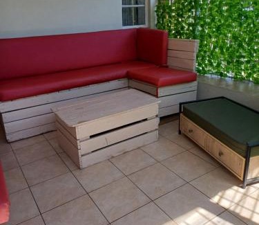 Germiston House | Serene on 5 Cologne