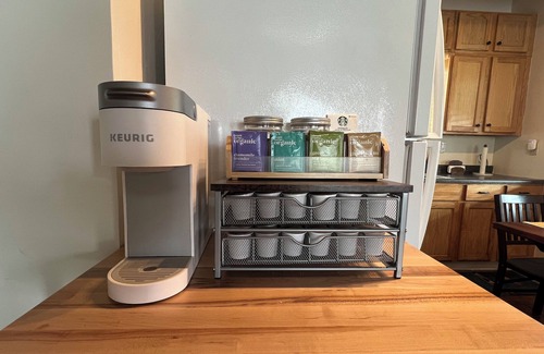 Arrowbear Lake Cabin | Serene Running Springs cabin. A cozy retreat steps to the National Forest