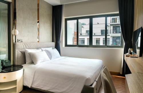 Son Tra Hotel | Serene Sea Hotel Danang - Free Laundry Service