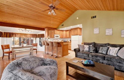 Big Bear House | Serene Splendors #2538